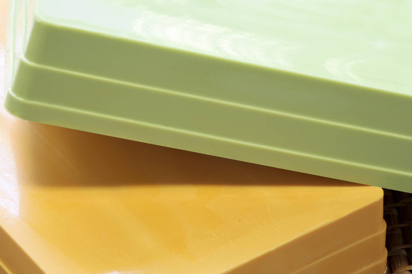 lemon-orange coating